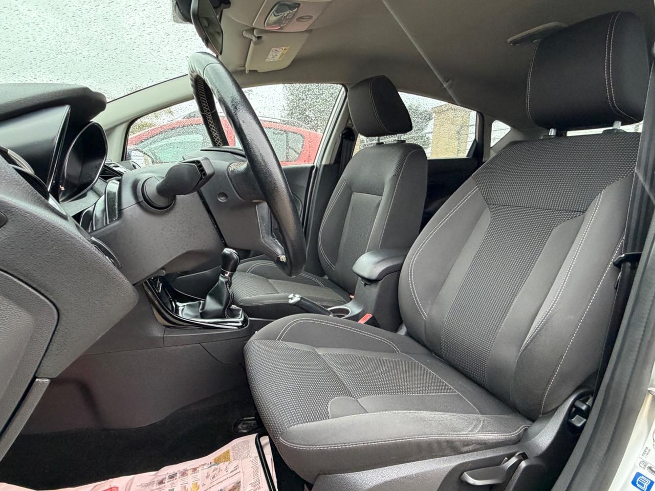 Ford Fiesta 1.5 TDCi 75CV 5 porte Titanium