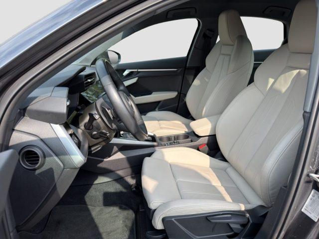 AUDI A3 A3 Sedan 30 TFSI S tronic Business Advanced