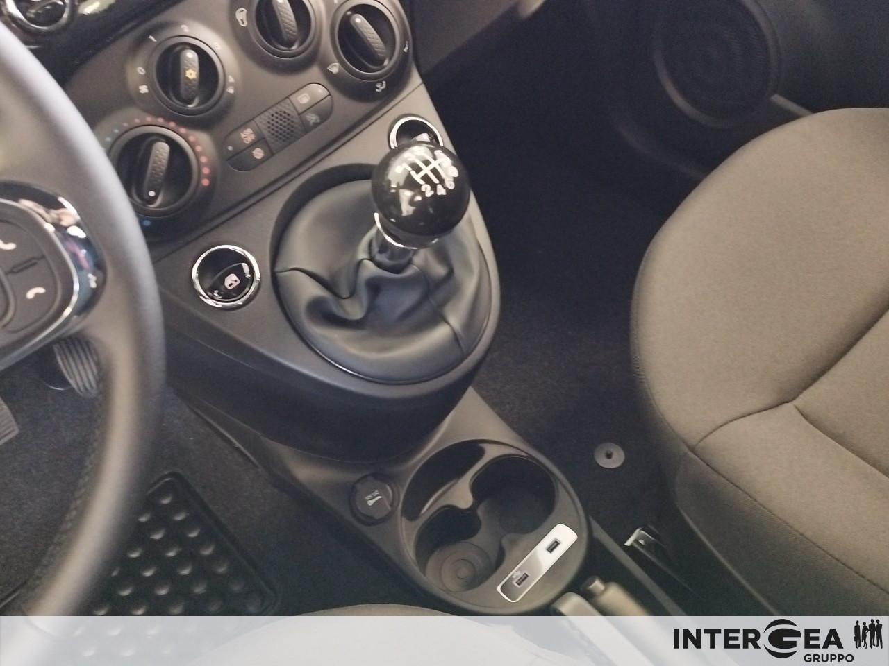 FIAT 500C 1.0 hybrid 70cv