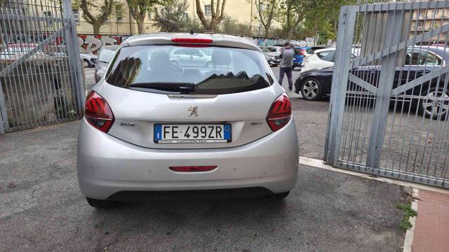 PEUGEOT 208 1° serie PureTech 82 5 porte Allure