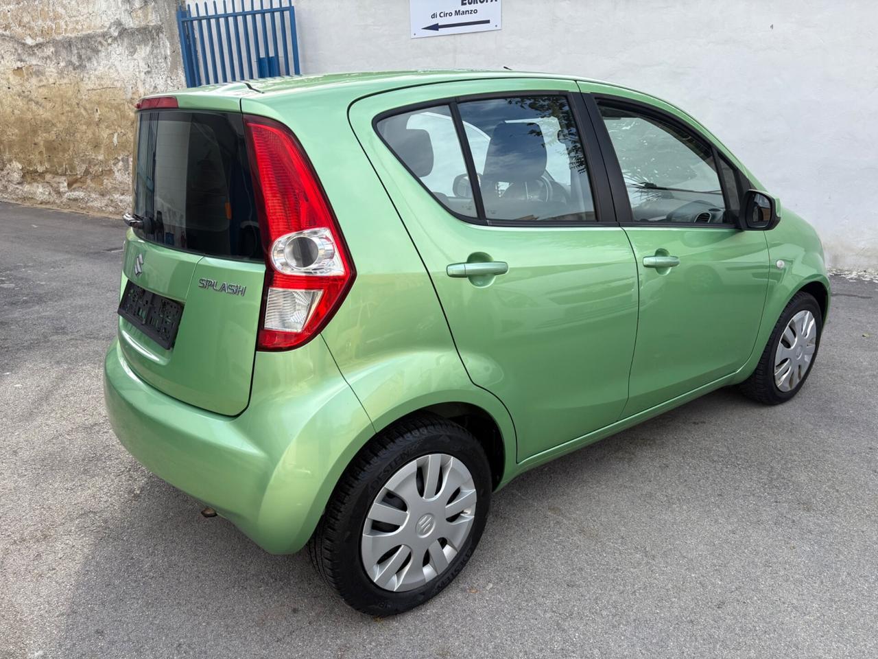 Suzuki Splash 1.0 L