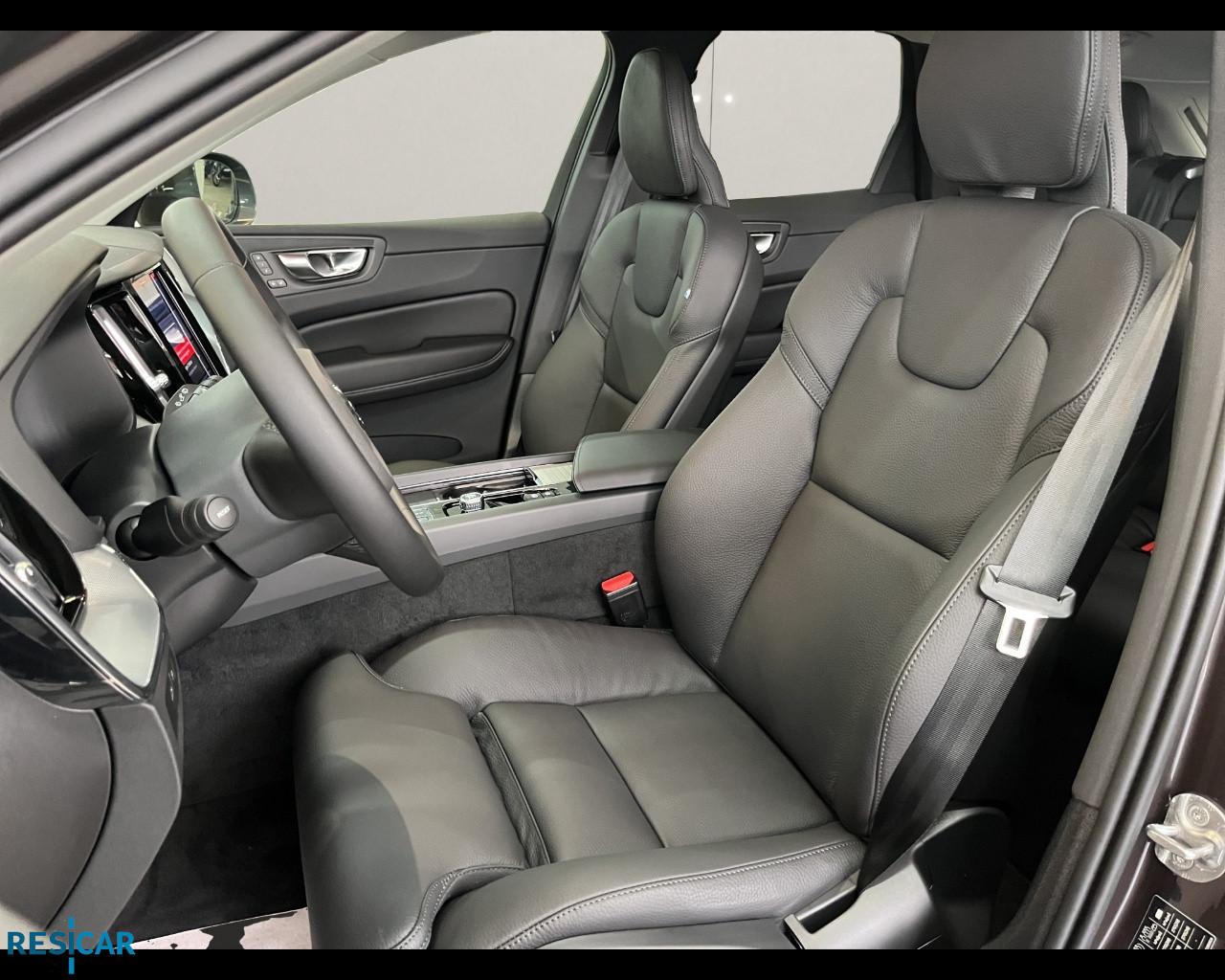 VOLVO XC60 T6 AWD PLUG IN PLUS BRIGHT