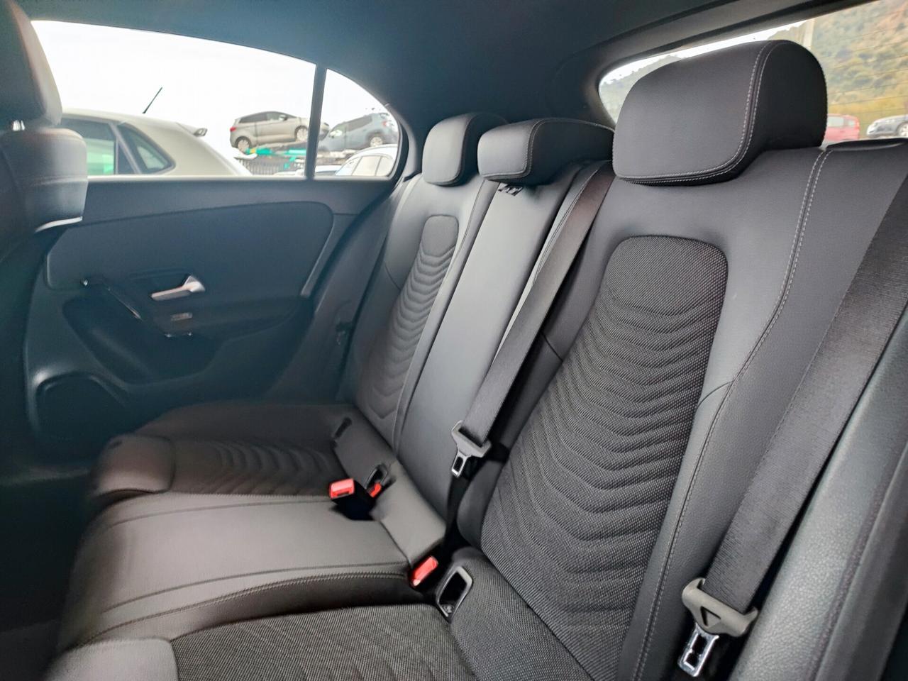 Mercedes-benz A 180 d Automatic Business Extra