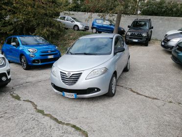 Lancia Ypsilon 1.2 69 CV 5 P GPL Ecochic