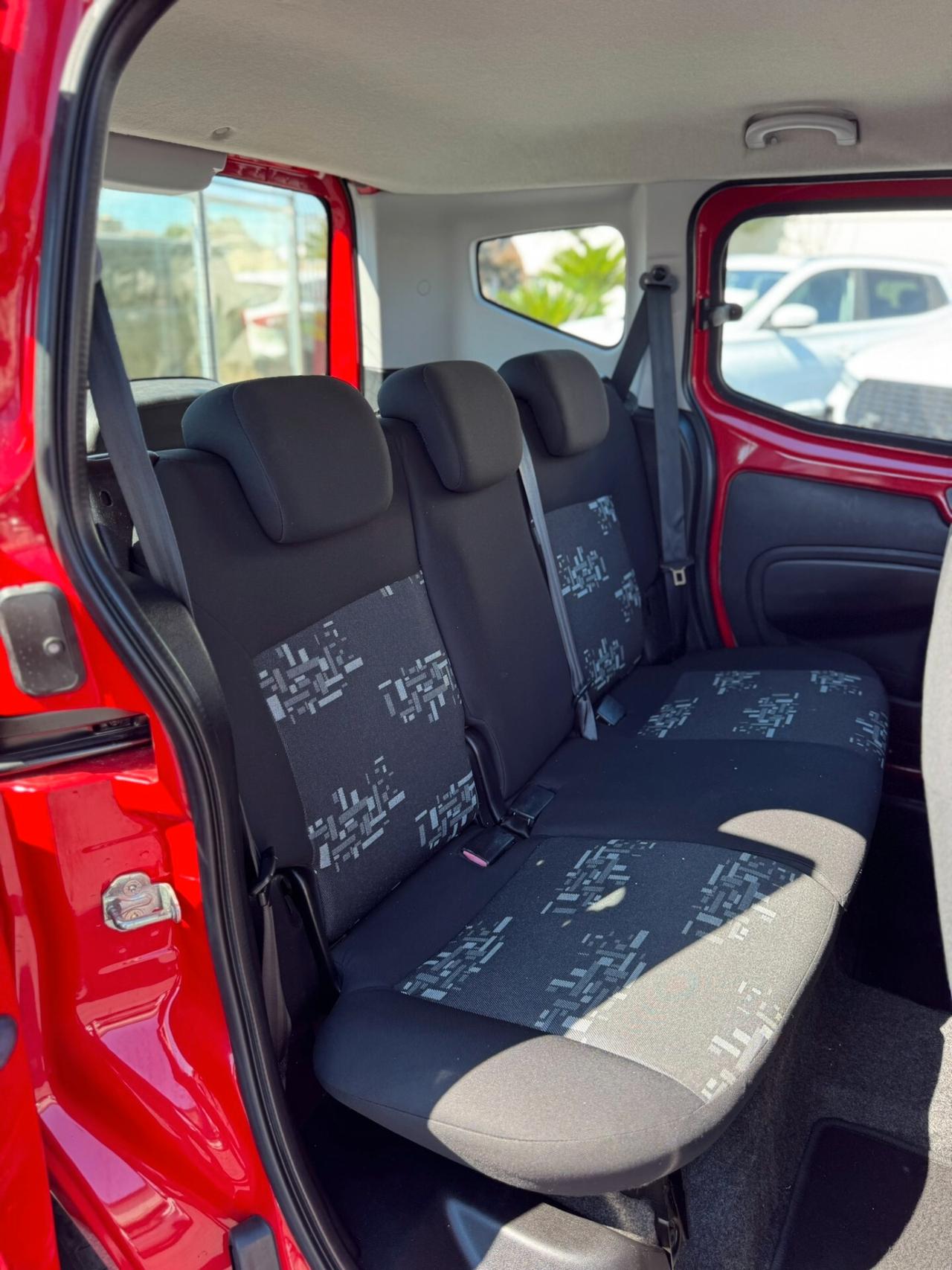 Fiat Qubo 1.4 8V 77 CV Active Natural Power 10/2013