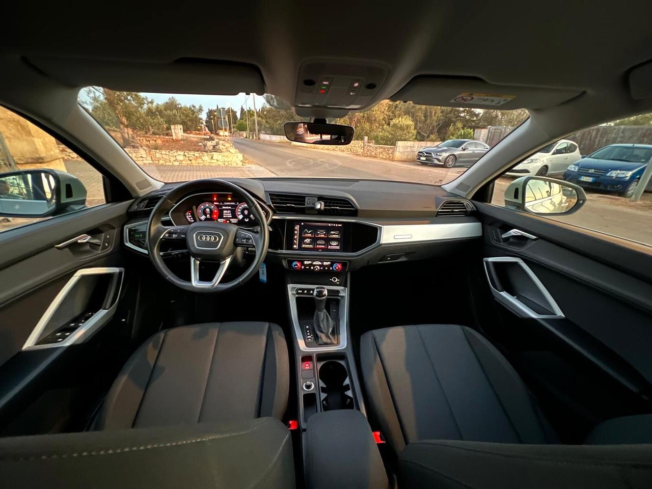 Audi Q3 SPB 35 TDI S tronic Business plus