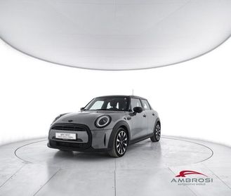 MINI Cooper 5 porte 1.5 Yours