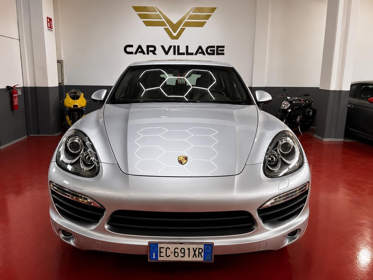 Porsche Cayenne 3.0 e-hybrid