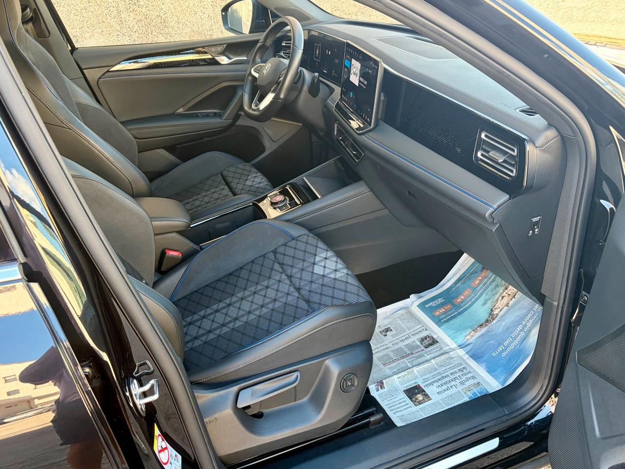 Volkswagen Tiguan 2.0 TDI 150 CV "DSG-R-LINE-15.000KM"-'24