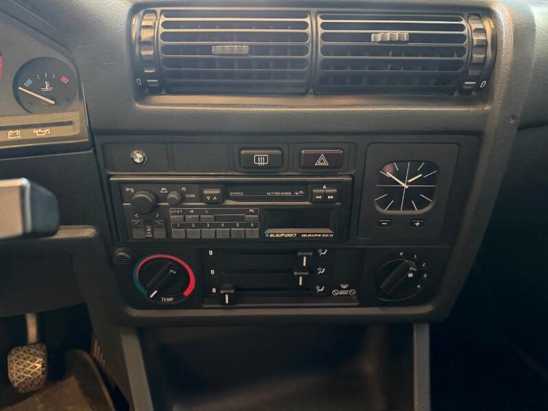 BMW Serie 3 (E30) 320i Cabriolet