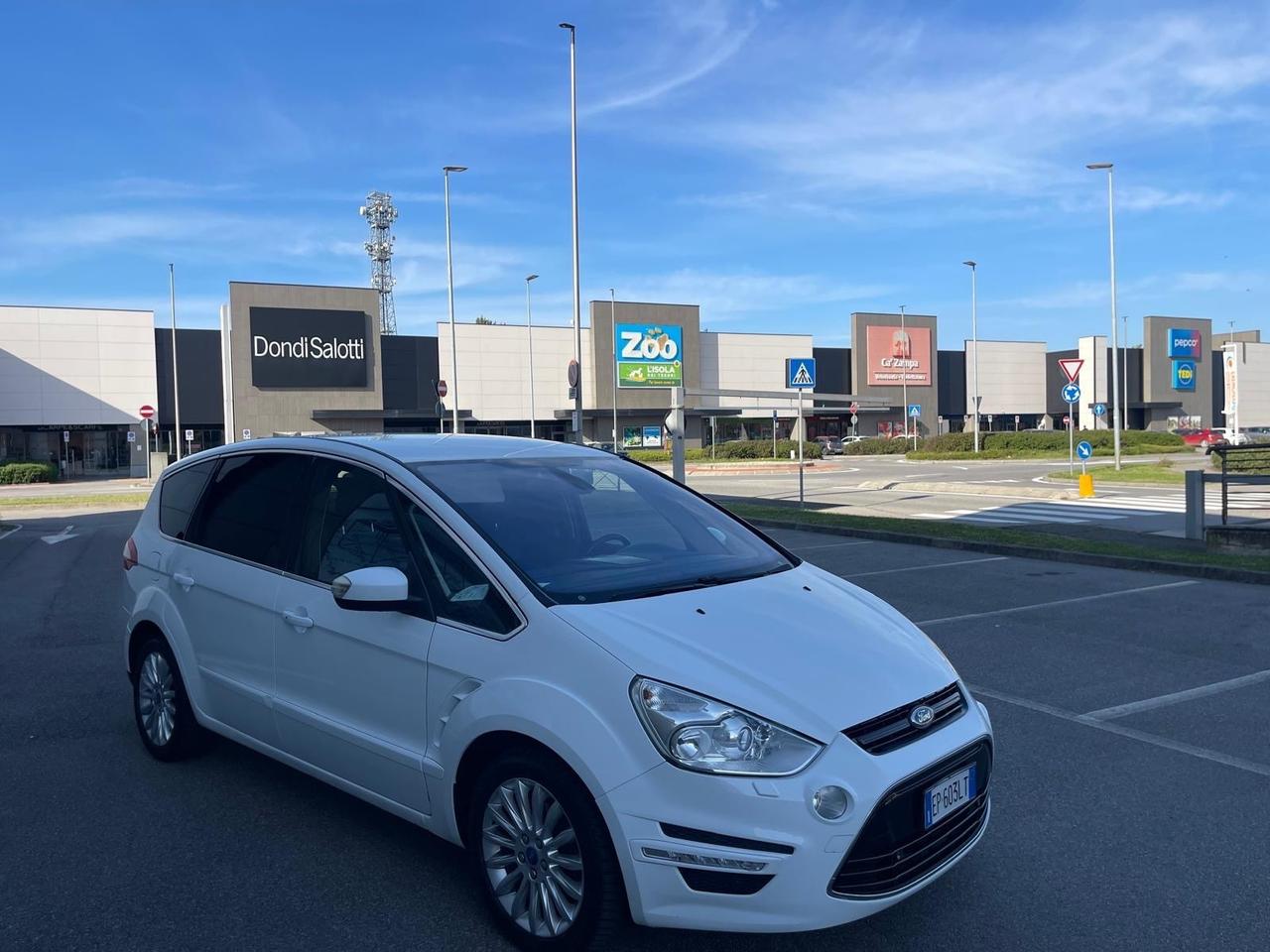 Ford S-Max 2.0 TDCi 163CV Powershift New Titanium