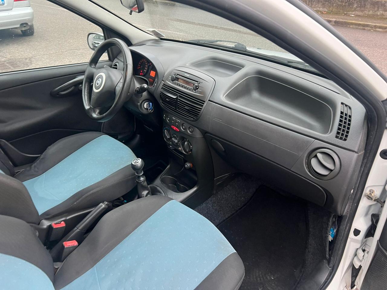 Fiat Punto 1.2i cat 5 porte ELX