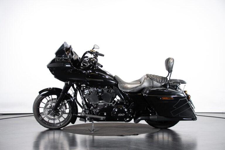 2019 HARLEY DAVIDSON ROAD GLIDE RDS02037