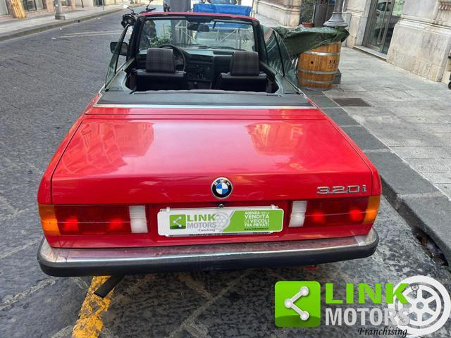 BMW 320 i Cabriolet