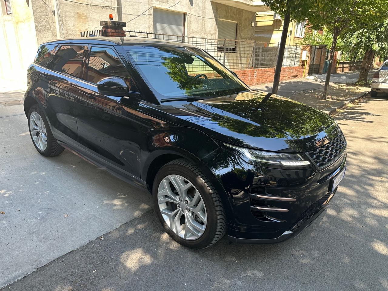Land Rover Evoque R-Dynamic 2.0d 150cv - 2020