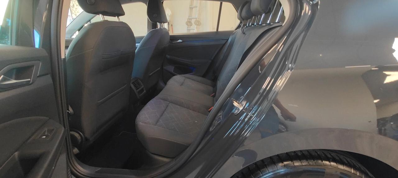 Volkswagen Golf 1.5 TGI DSG Life