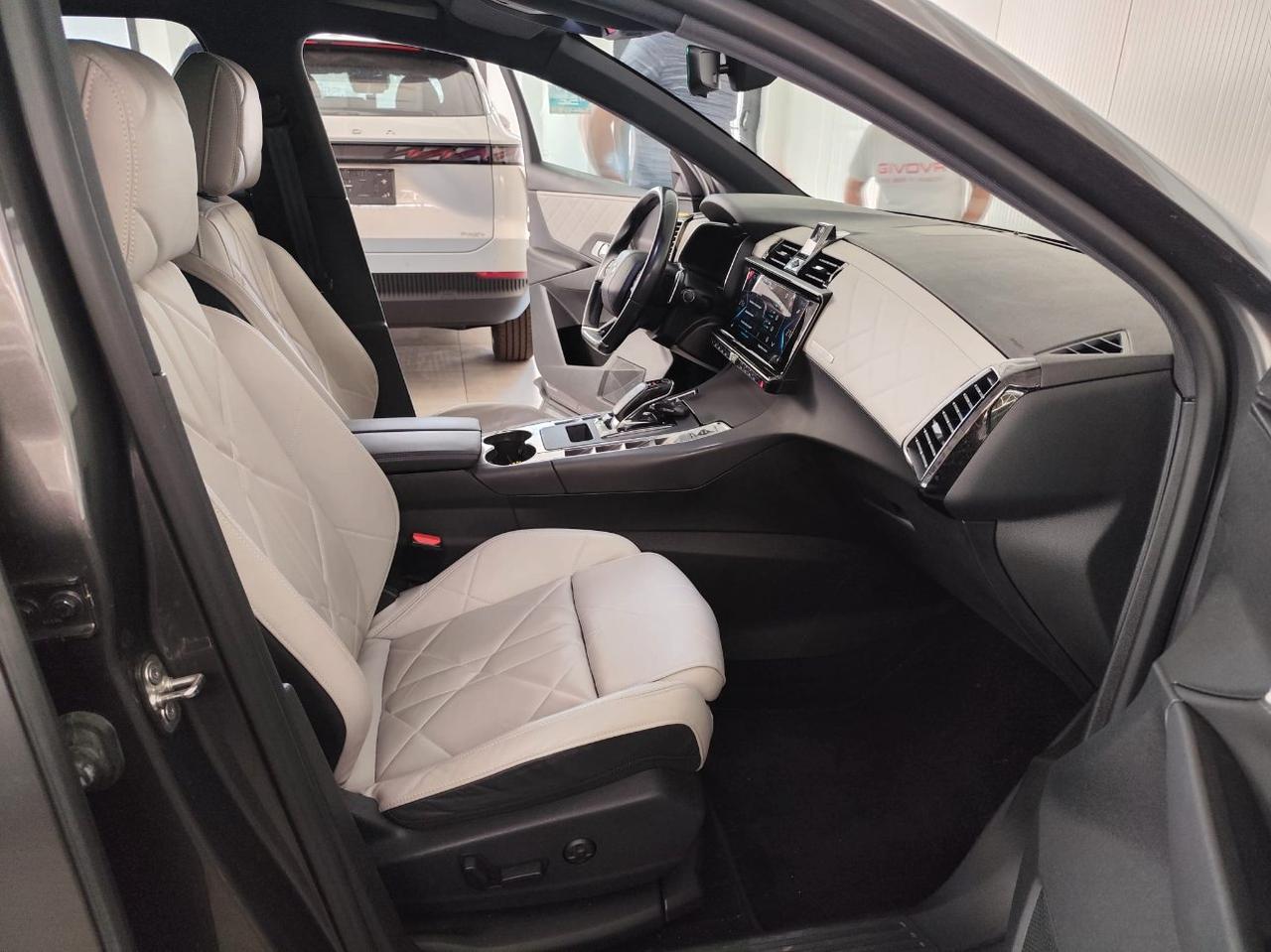 DS Automobiles 7 Ibrida Plug-in