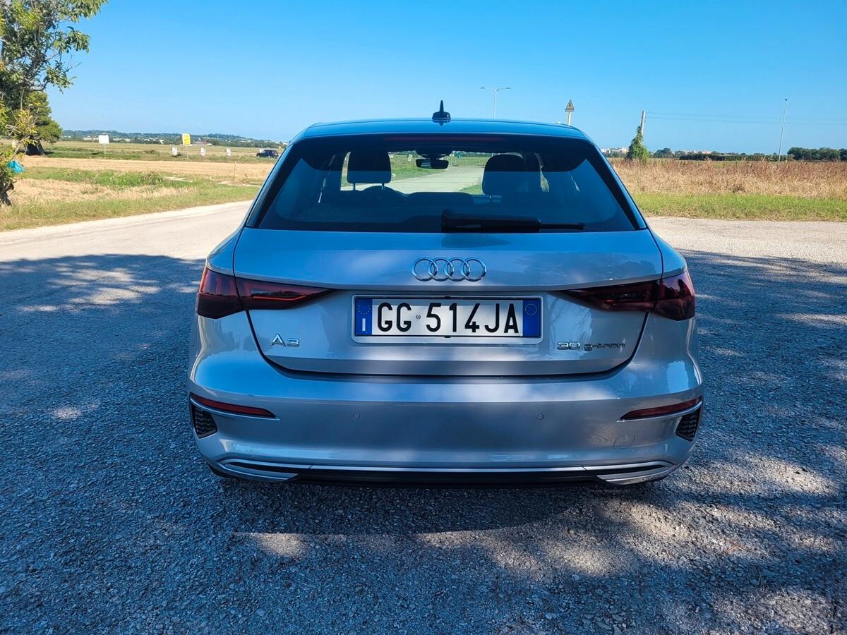 Audi A3 SPB 30 g-tron S tronic Business Advanced