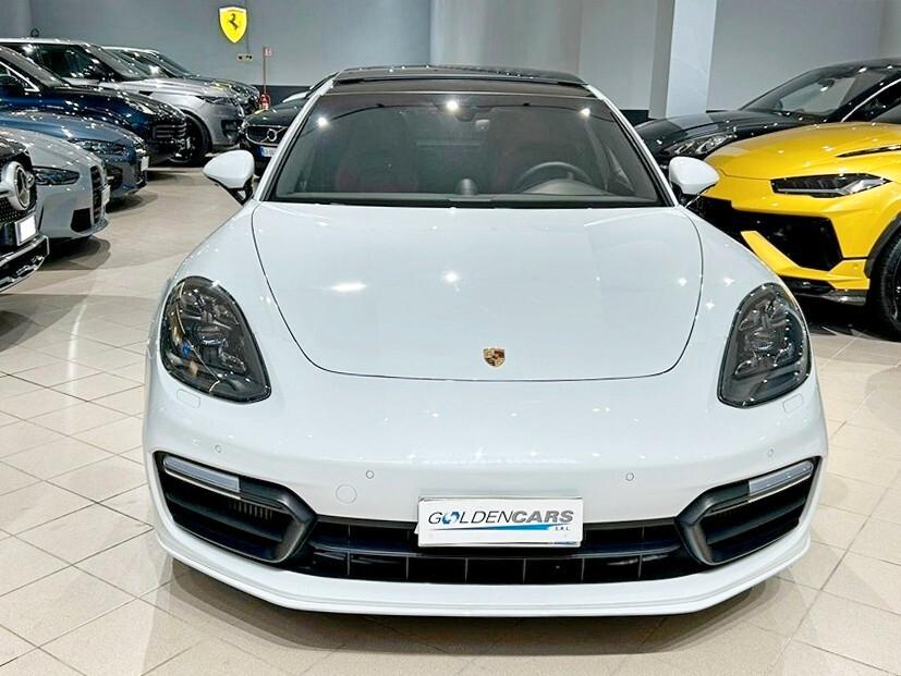 Porsche Panamera 4.0 Turbo