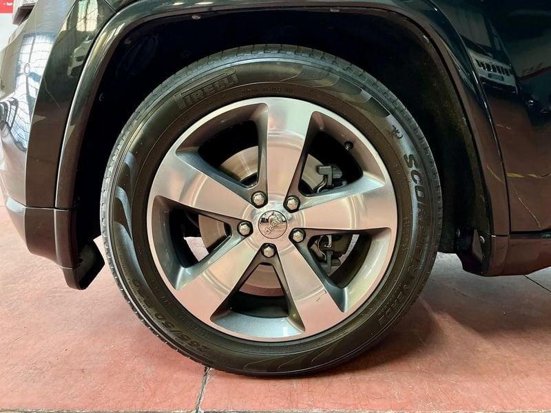 Jeep Grand Cherokee Grand Cherokee 3.0 V6 CRD 250 CV Multijet II Overland