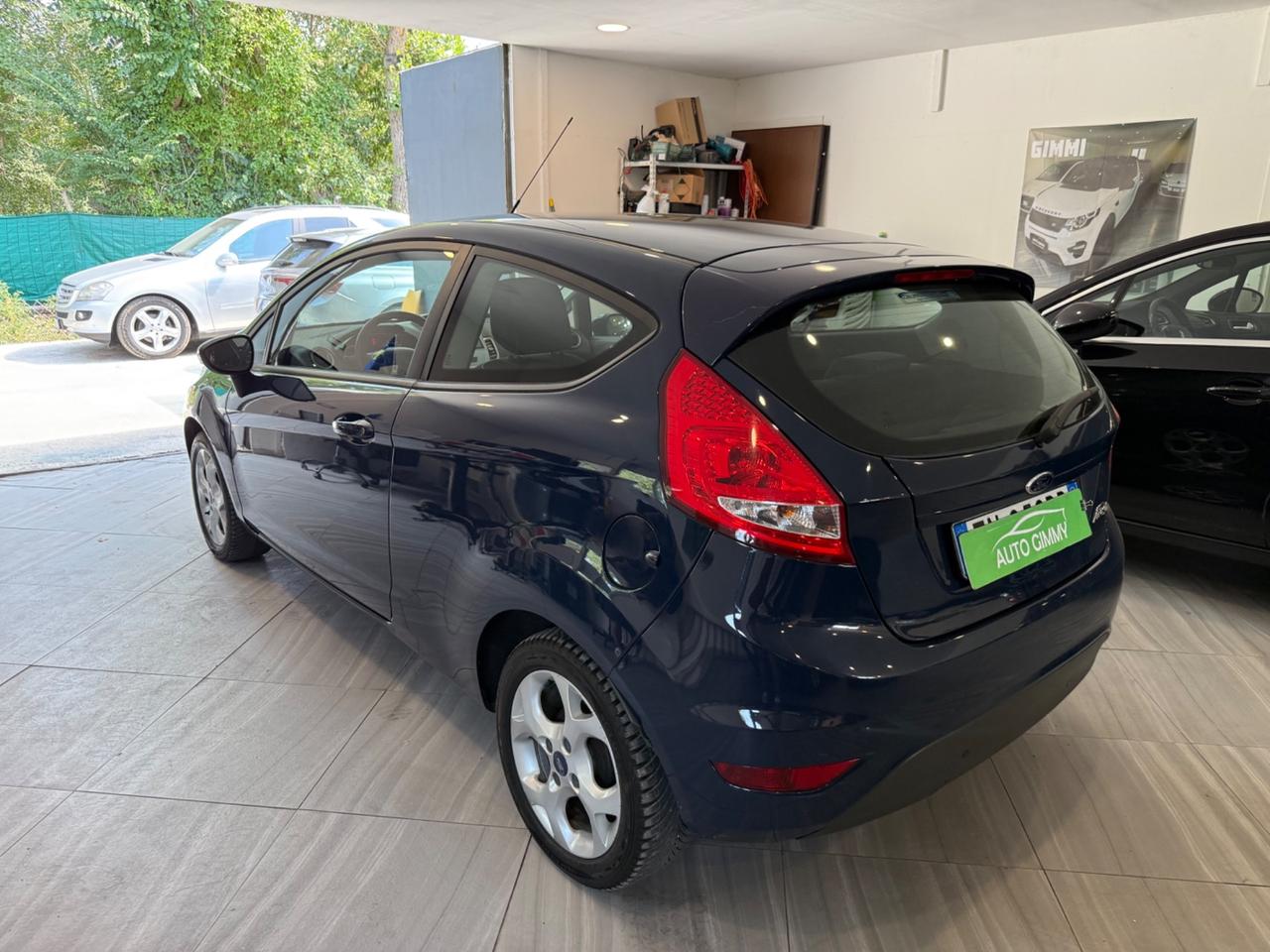 Ford Fiesta 1.4 GPL BENZINA 2012 neopatentati