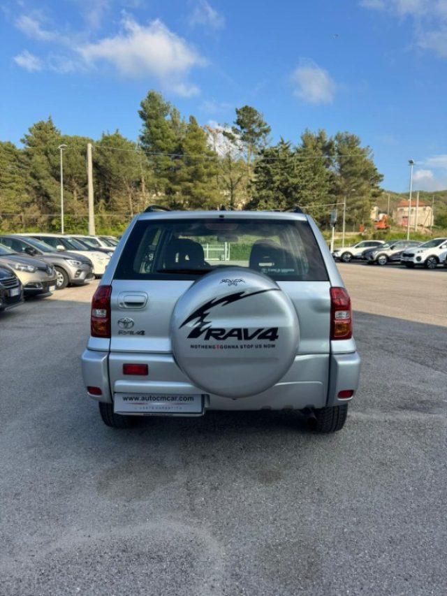 TOYOTA RAV 4 MY23 RAV4 2.0 Tdi D-4D cat 5 porte Sol