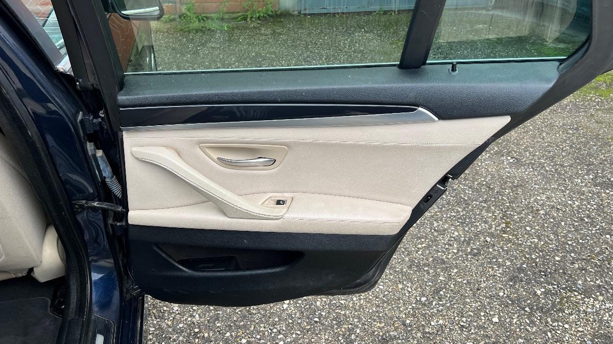 BMW - Serie 5 Touring 530d Touring xdrive Futura auto