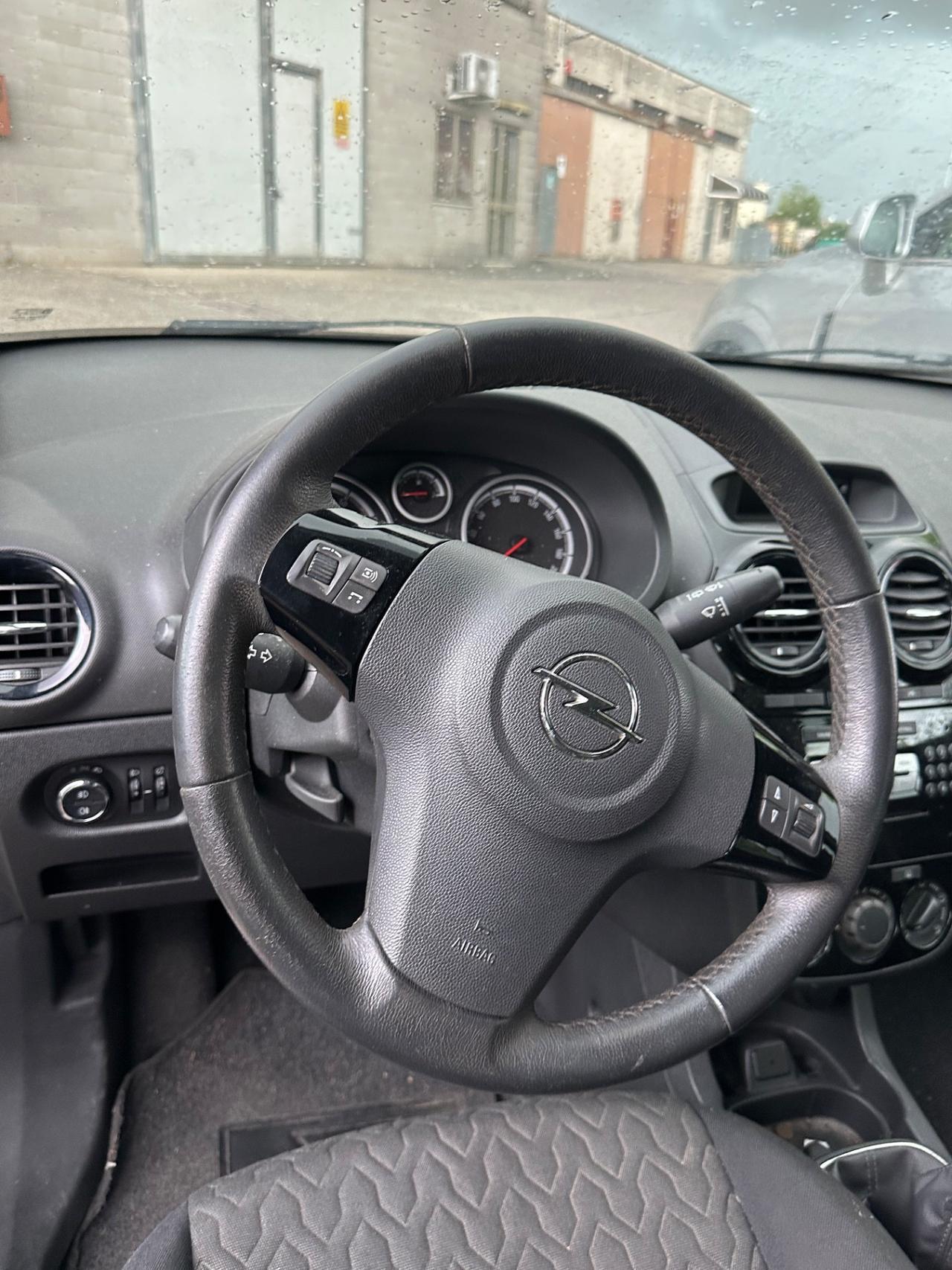 Opel Corsa 1.2 motore rotto, gpl