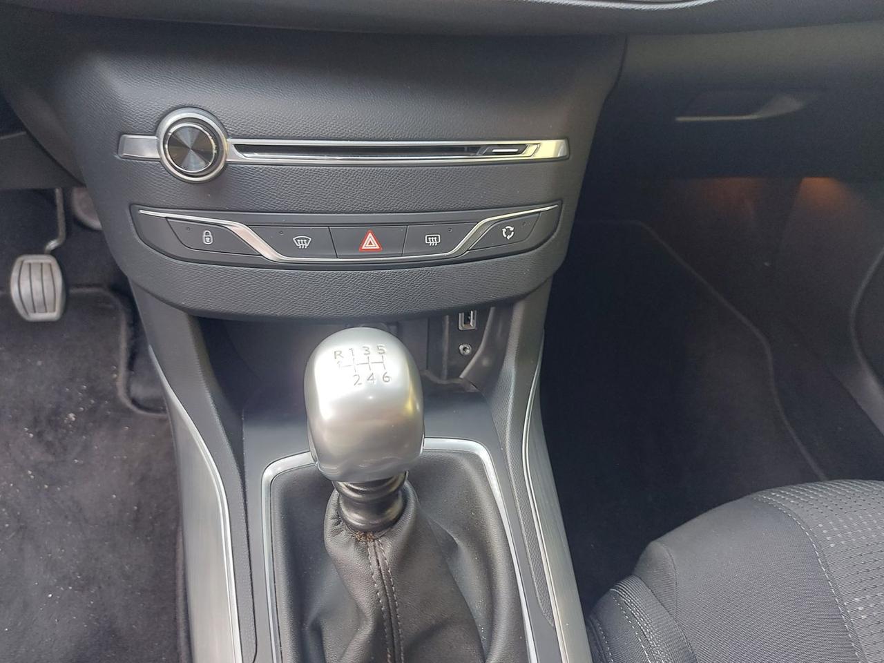 Peugeot 308 Allure 1.6 Blue HDI 120 SW