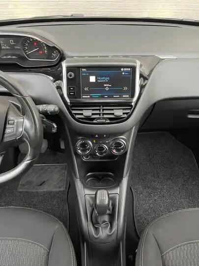 Peugeot 208 PureTech 82 5p. GPL Active