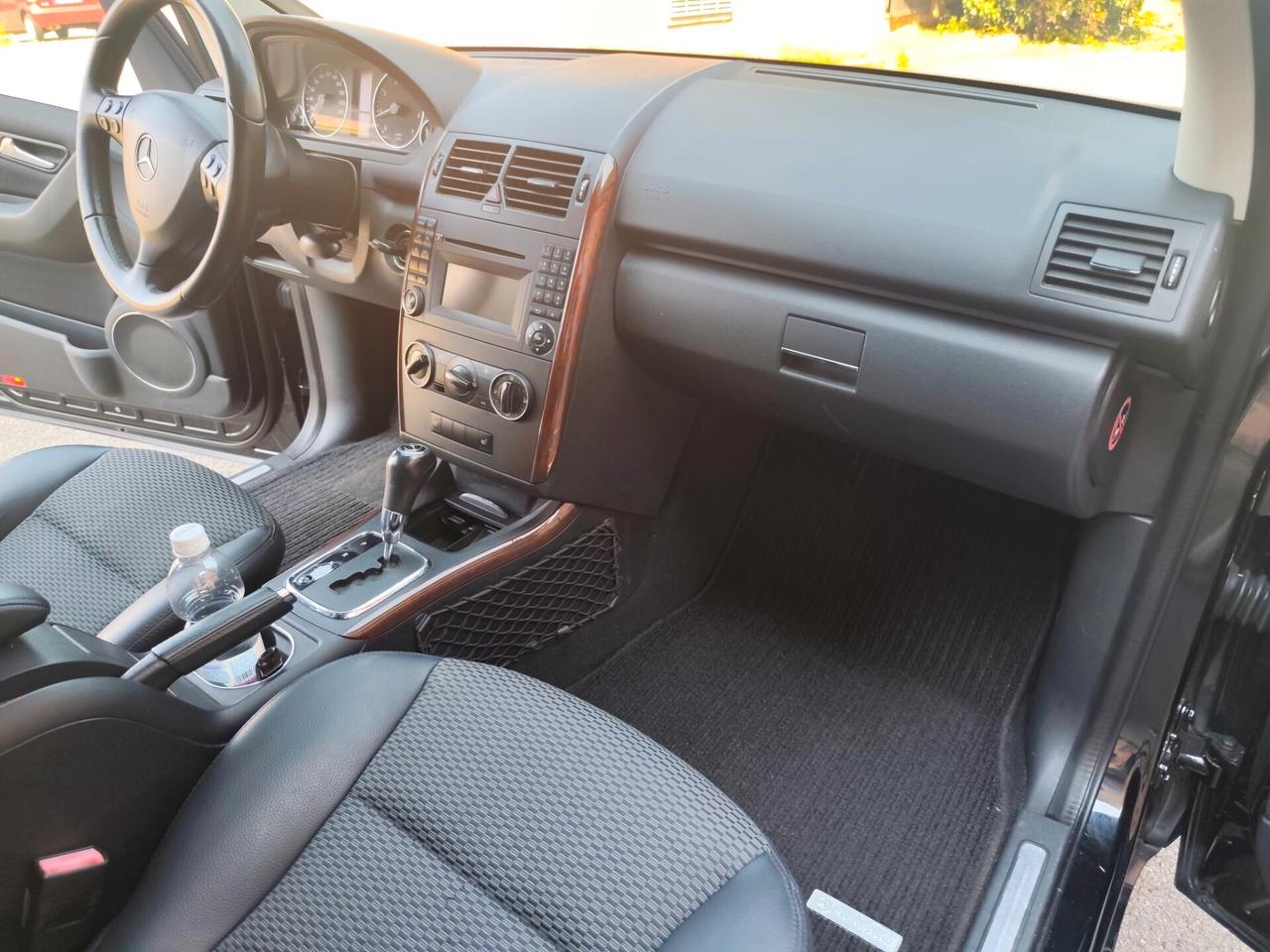 Mercedes-benz A 160 Elegance cambio automatico benz