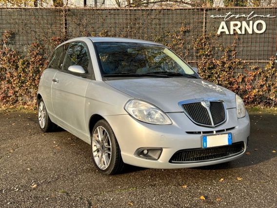 LANCIA Ypsilon 1.2 Oro