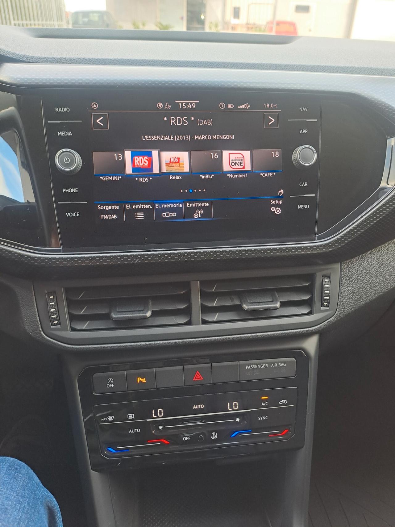 Volkswagen T-Cross 1.0 TSI 110 CV DSG Style , soli 20500 km !!