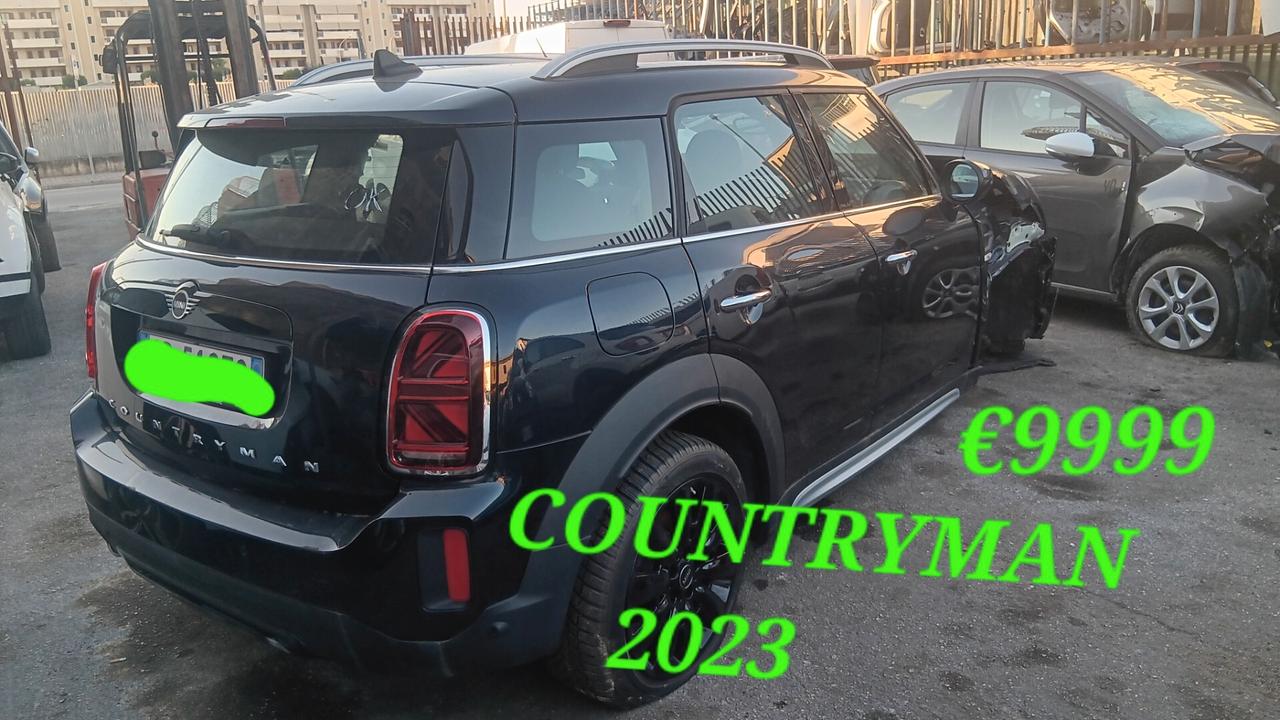 Mini Cooper Countryman incidentata sinistrata mondialcars km 3500