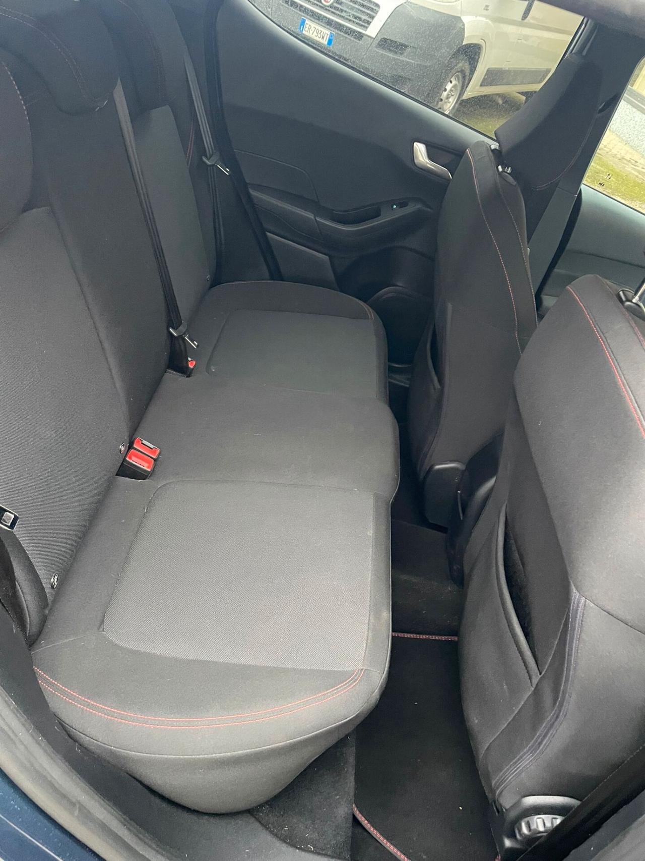 Ford Fiesta 1.0 Ecoboost Hybrid 125 CV 5 porte ST-Line