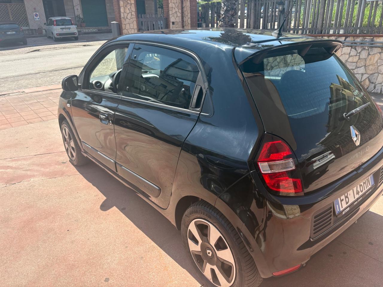 Renault Twingo 1.0 SCe Live