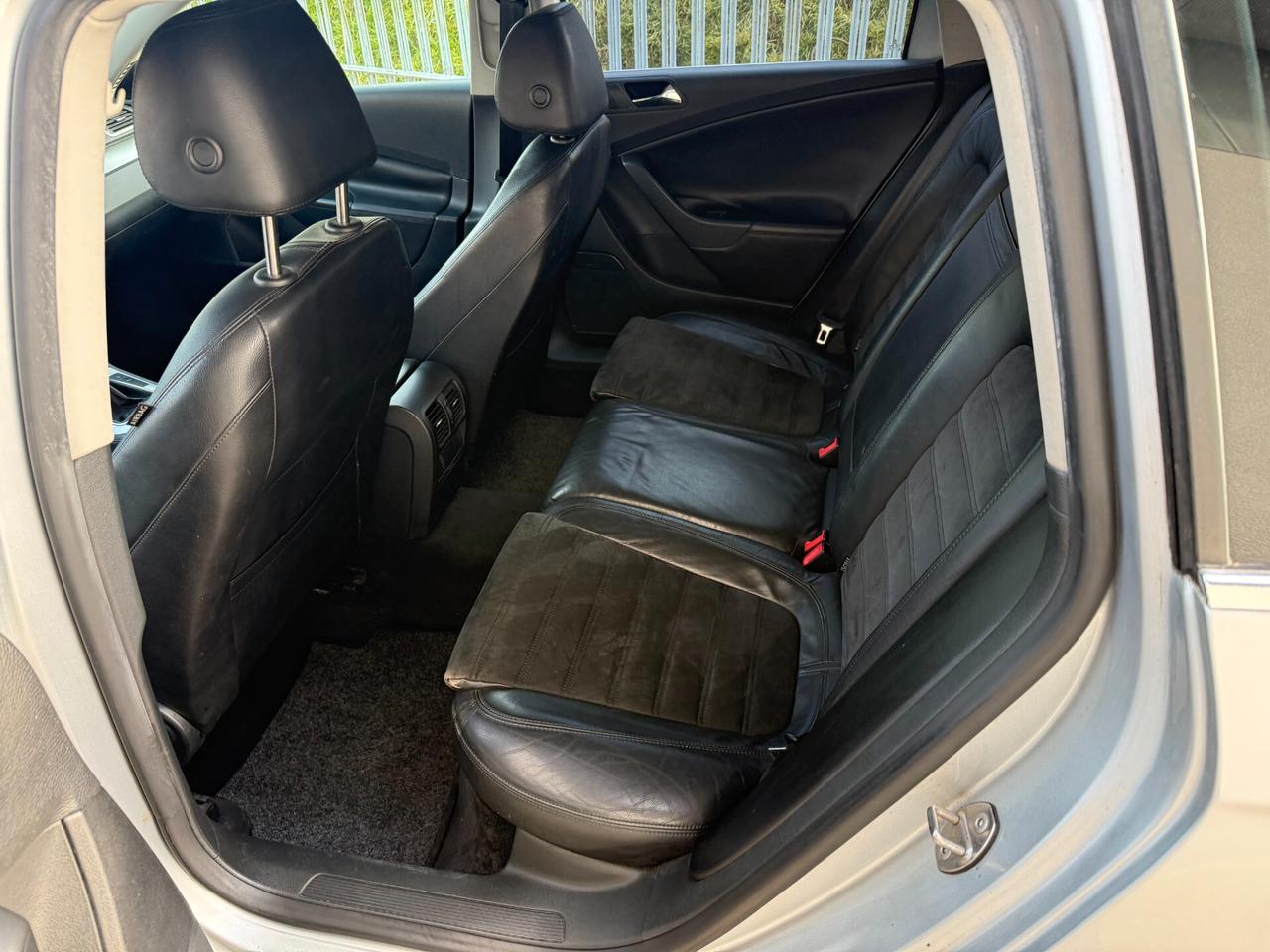 Volkswagen Passat 2.0 TDI DPF Var. Highline MOTORE NUOVO