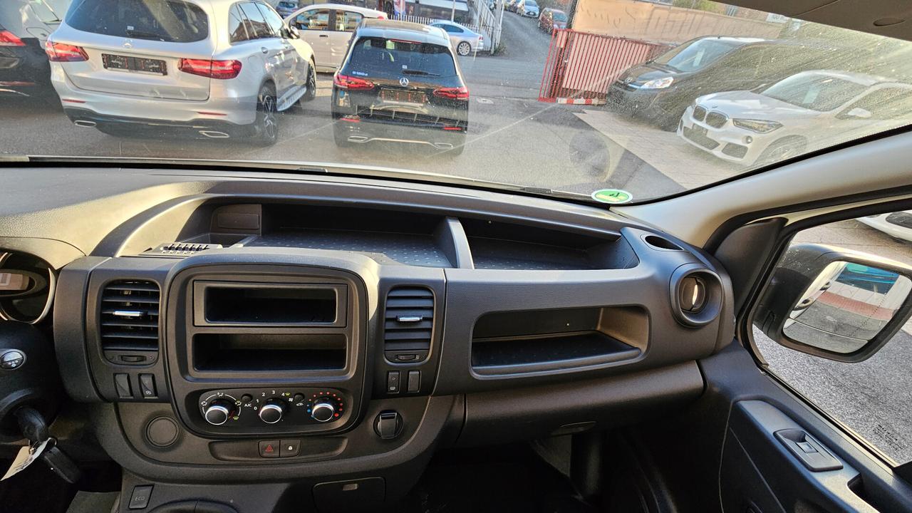 Renault Trafic T29 2.0 dCi 120CV PC-TN KOMFORT L1 H1 UNIPRO TAGL UFF
