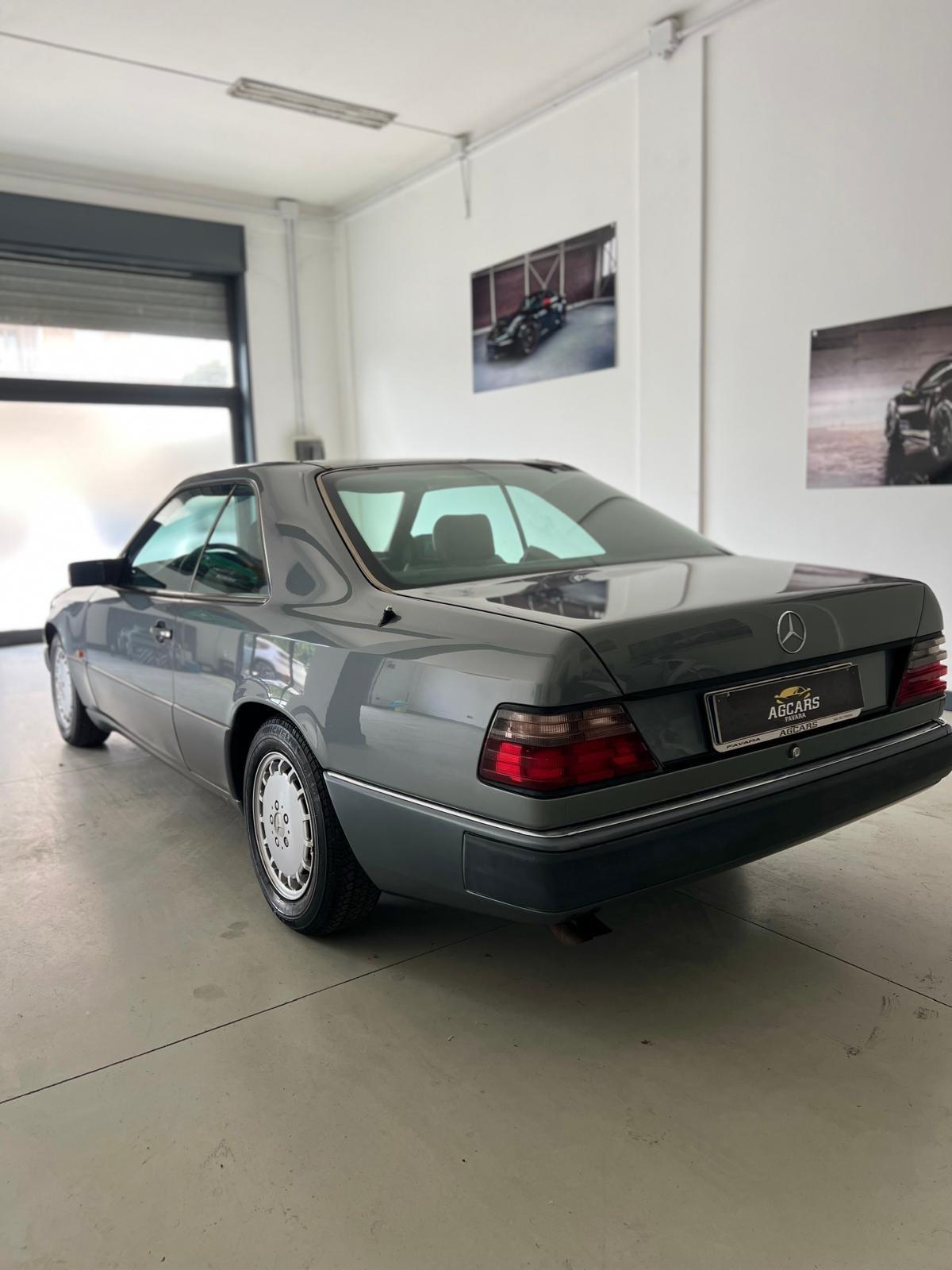 Mercedes-benz E 320 Coupe