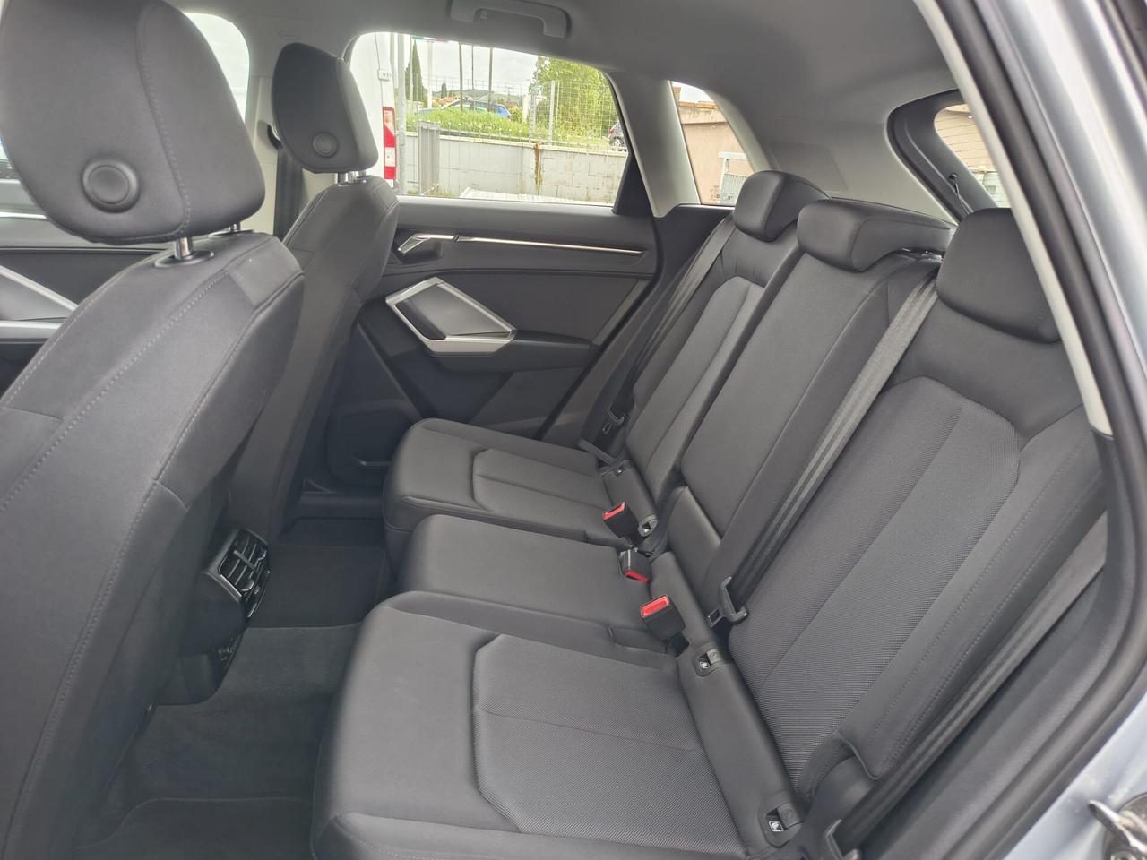 Audi Q3 2.0 TDI quattro S tronic *4x4*cambio automatico*PREZZO REALE