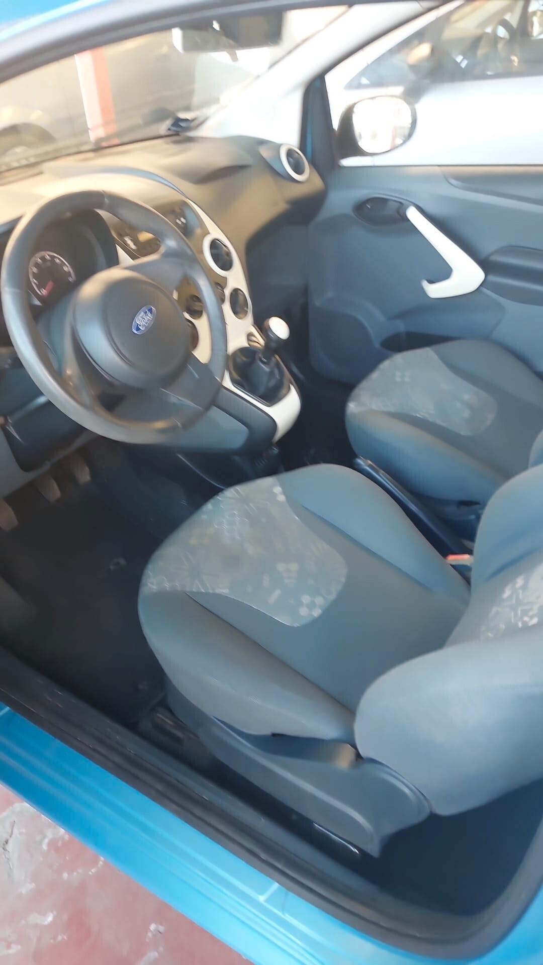 Ford Ka 1.2 8V 69CV Titanium