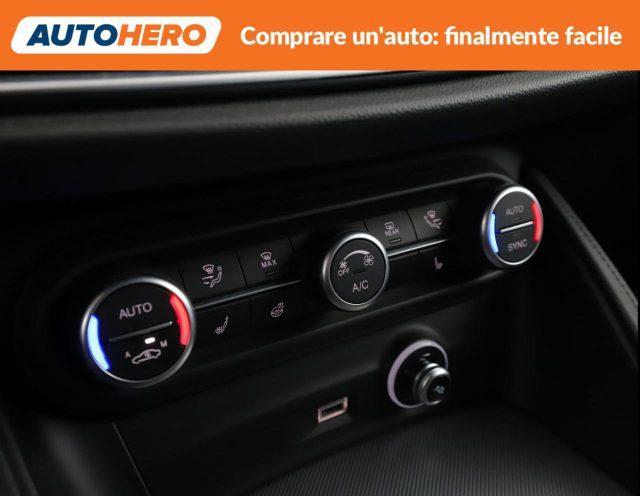 ALFA ROMEO Stelvio 2.0 Turbo 280 CV AT8 Q4 Veloce