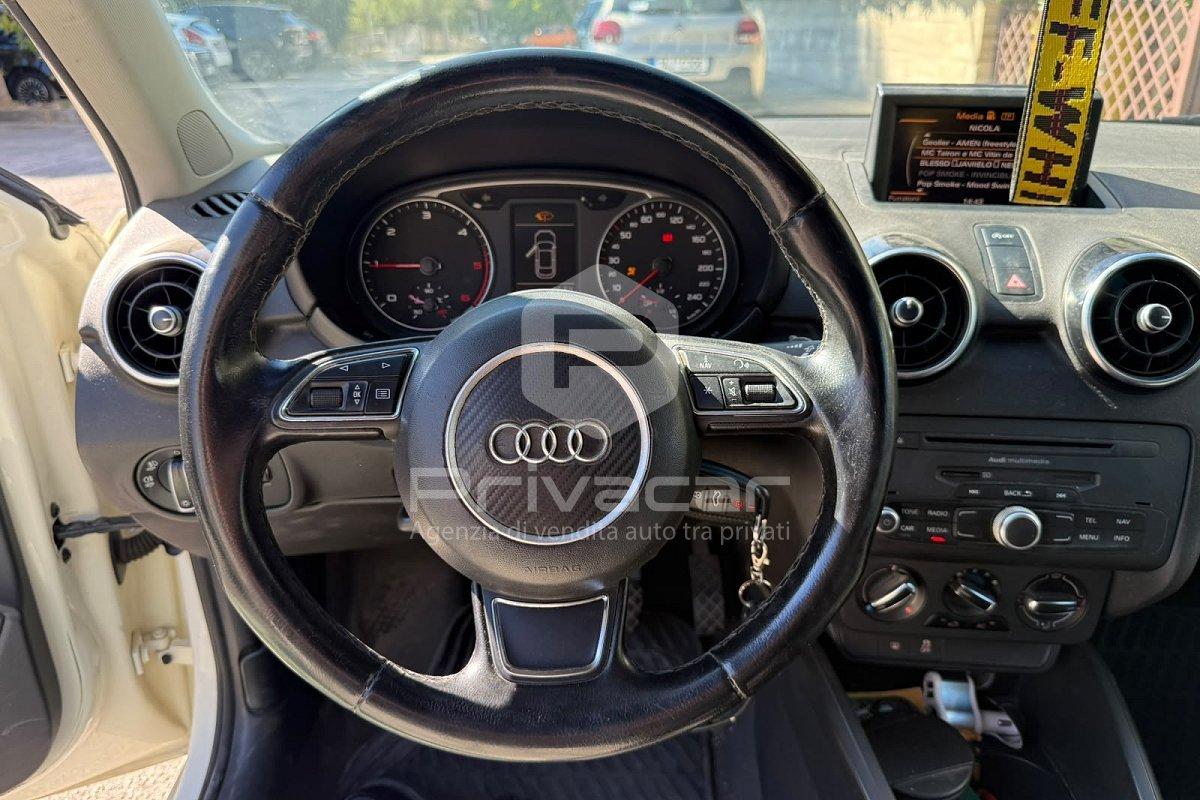 AUDI A1 1.6 TDI 105 CV Ambition