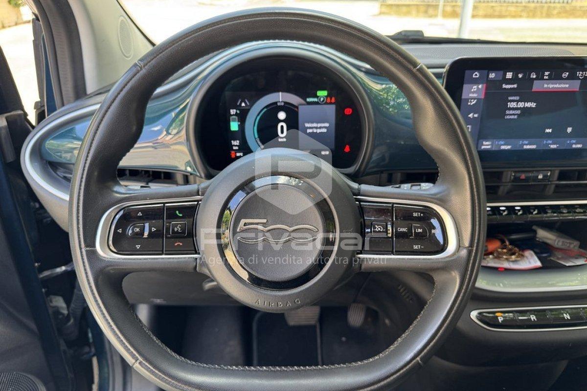 FIAT 500e Berlina 42 kWh Icon
