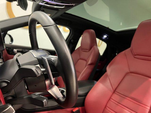 PORSCHE Cayenne Coupé 3.0 E-Hybrid IVA ESPOSTA