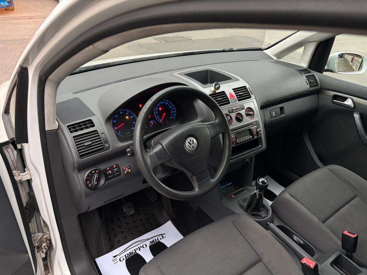 Volkswagen Touran 1.6 Trendline Bifuel G