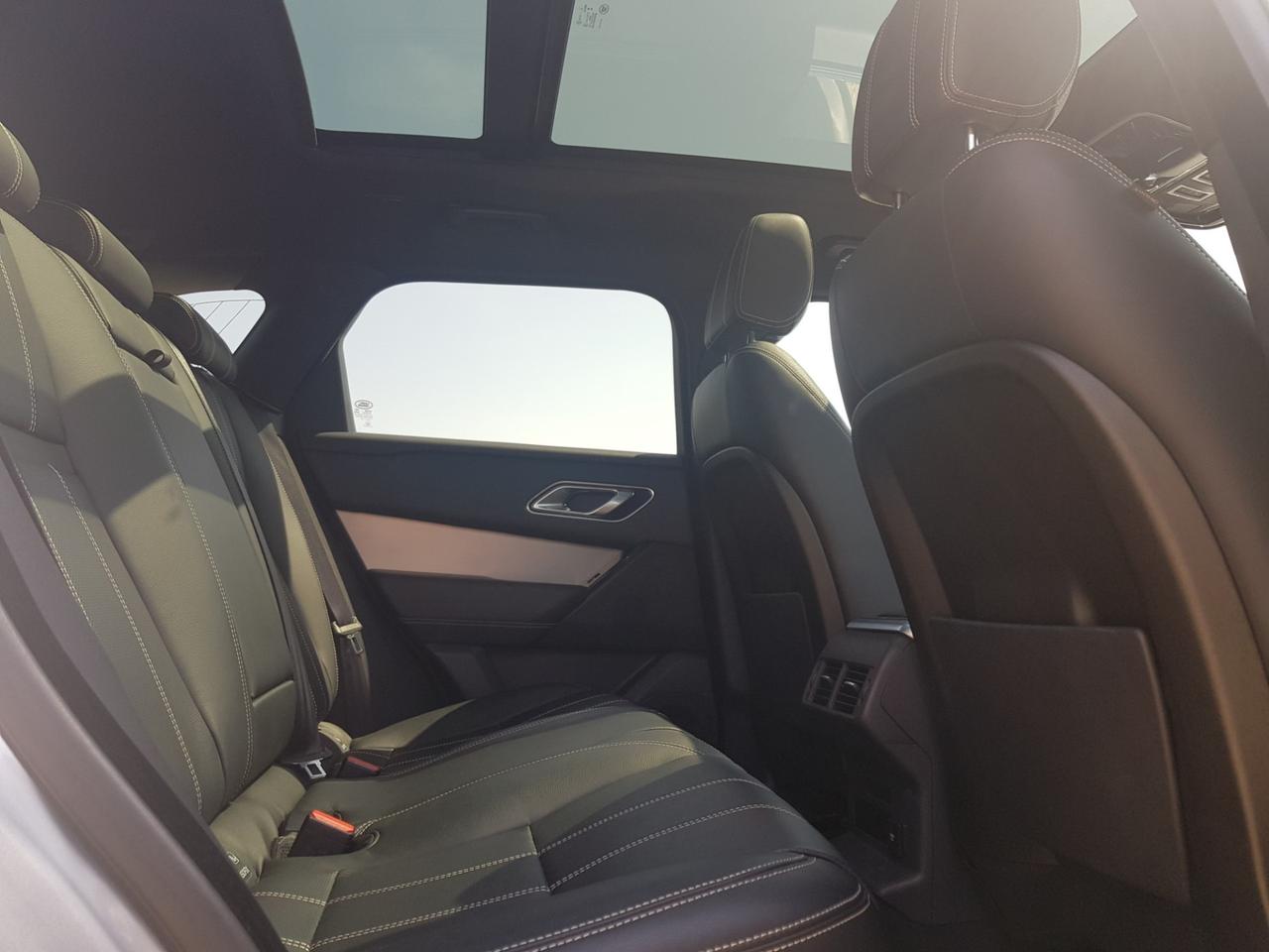 Land Rover Range Rover Velar 2.0 td4 R-Dynamic SE