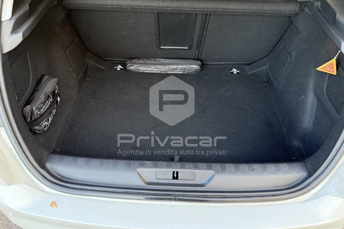 PEUGEOT 308 BlueHDi 130 S&S Allure Pack