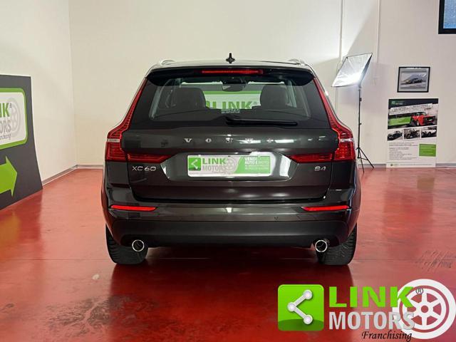 VOLVO XC60 B4 (d) Geartronic Momentum Pro