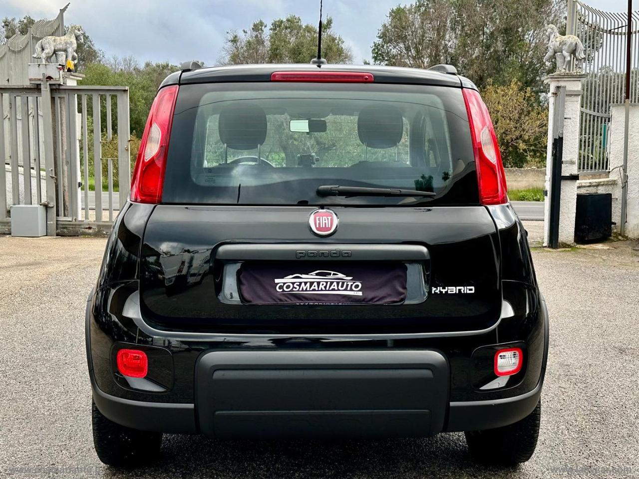 FIAT Panda 1.0 FireFly S&S Hybrid City Cross